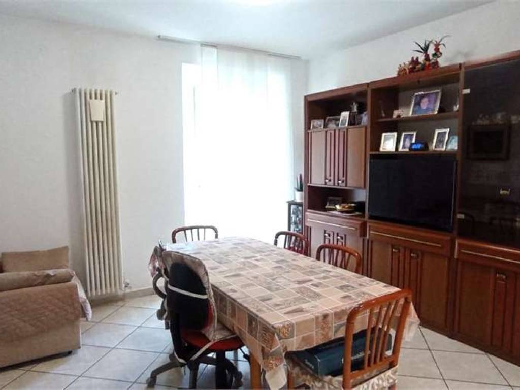 Appartamento a Lecco in Corso Promessi Sposi - Foto 4