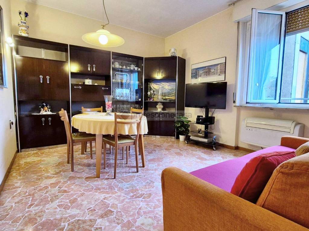 Appartamento a Desio in Via Achille Grandi, 3 - Foto 2
