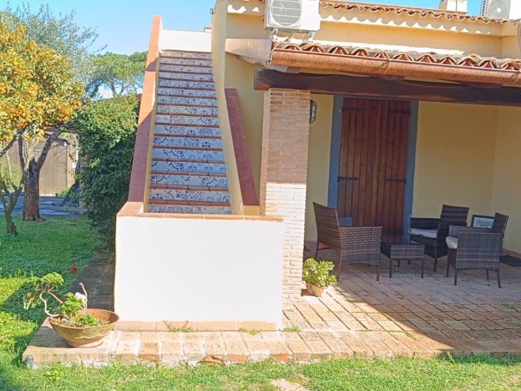 Villa a Latina in Viale Europa, 23 - Foto 2