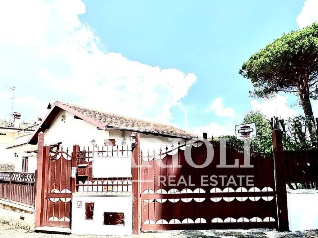 Villa a Grottaferrata in Via Guglielmo Quattrucci - Foto 2