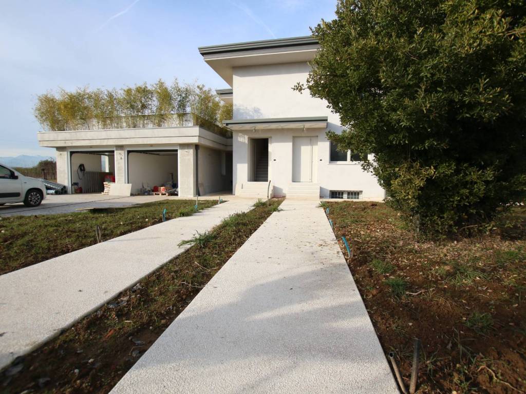 Villa a Caldogno in Via Caldonazzo - Foto 3