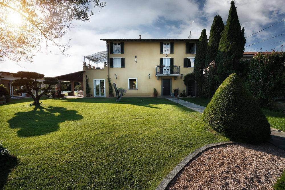 Villa a Pietrasanta in Via Vignone - Foto 2