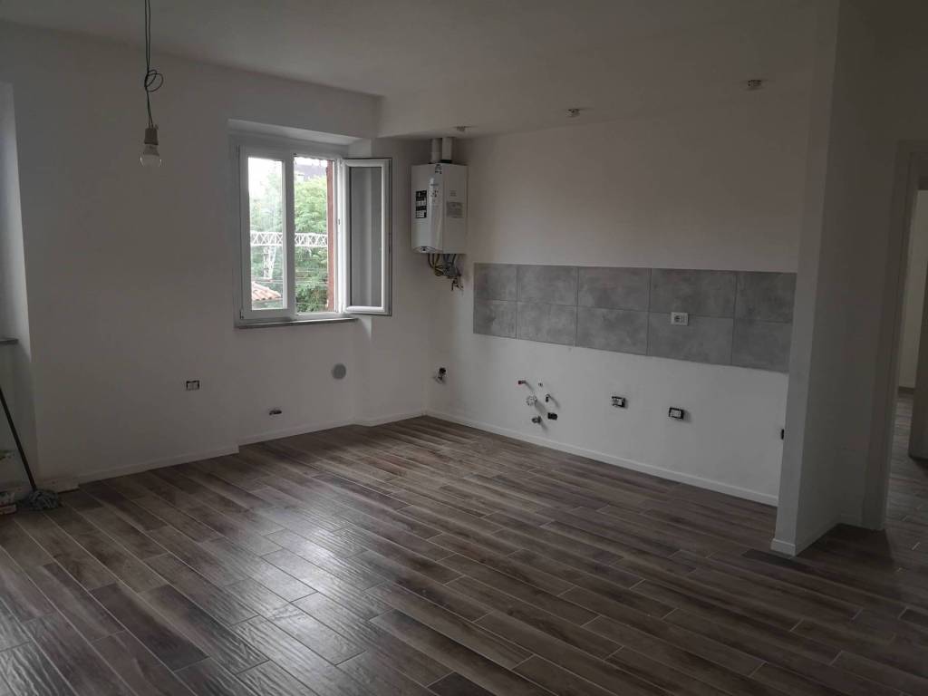 Appartamento a Legnano in via Volturno, 39 - Foto 5