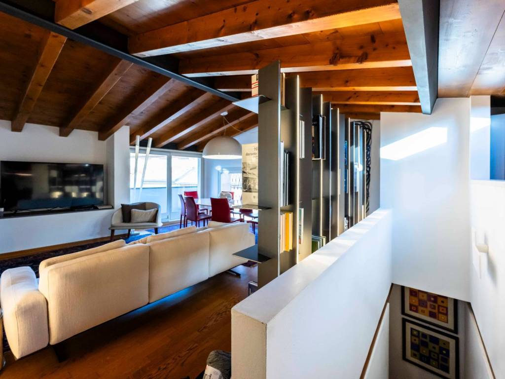 Attico / mansarda a Bergamo in via pignolo, 104 - Foto 5