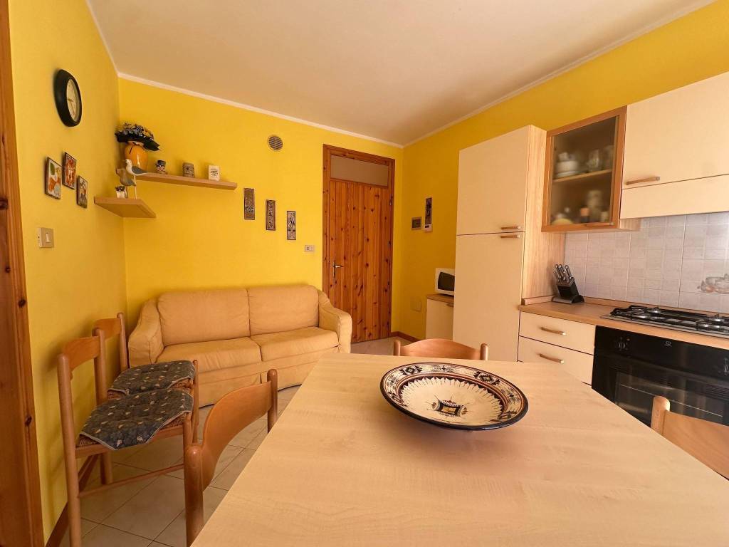 Appartamento a Comacchio in Viale Giacomo Leopardi, 7 - Foto 4