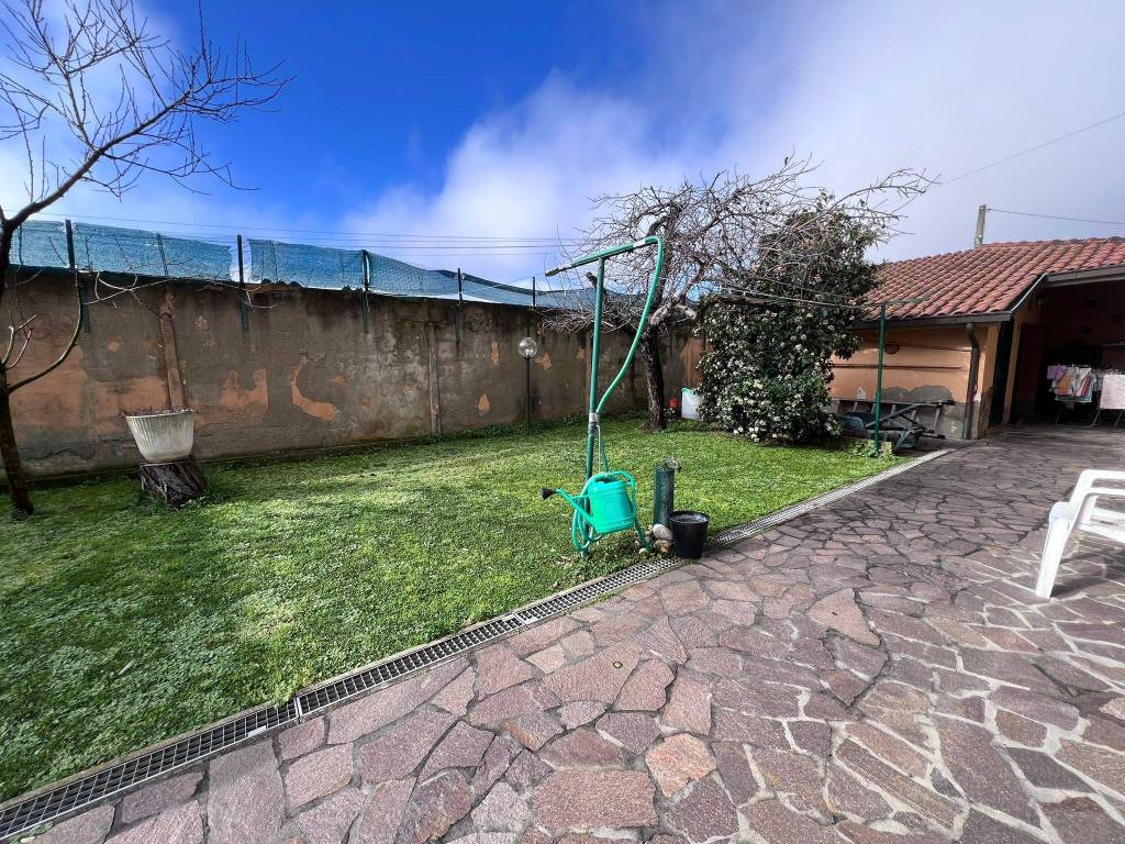 Villa a Empoli in Via Leopoldo Giuntini, 3 - Foto 2