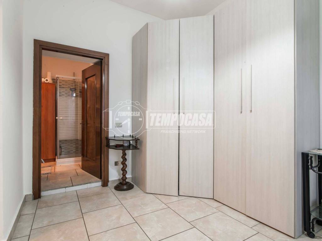 Appartamento a Gorla minore in Via dell Asilo 2 - Foto 5