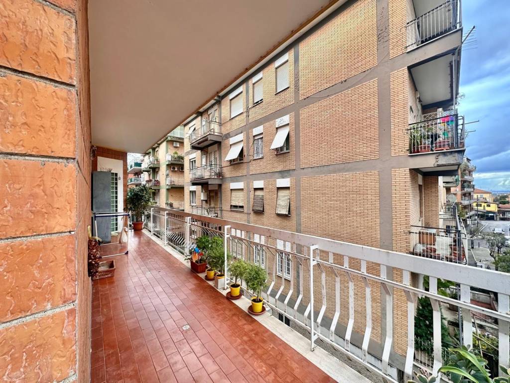 Appartamento a Ciampino in Viale Roma - Foto 2