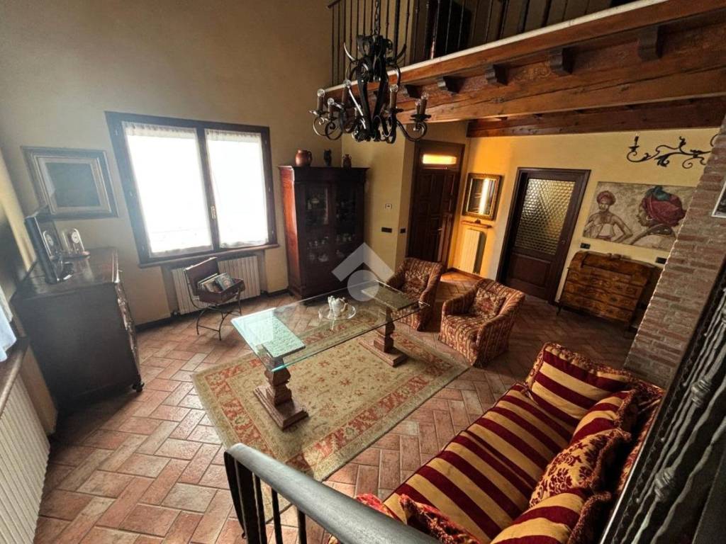 Villa a Mantova in Viale dei Caduti - Foto 5