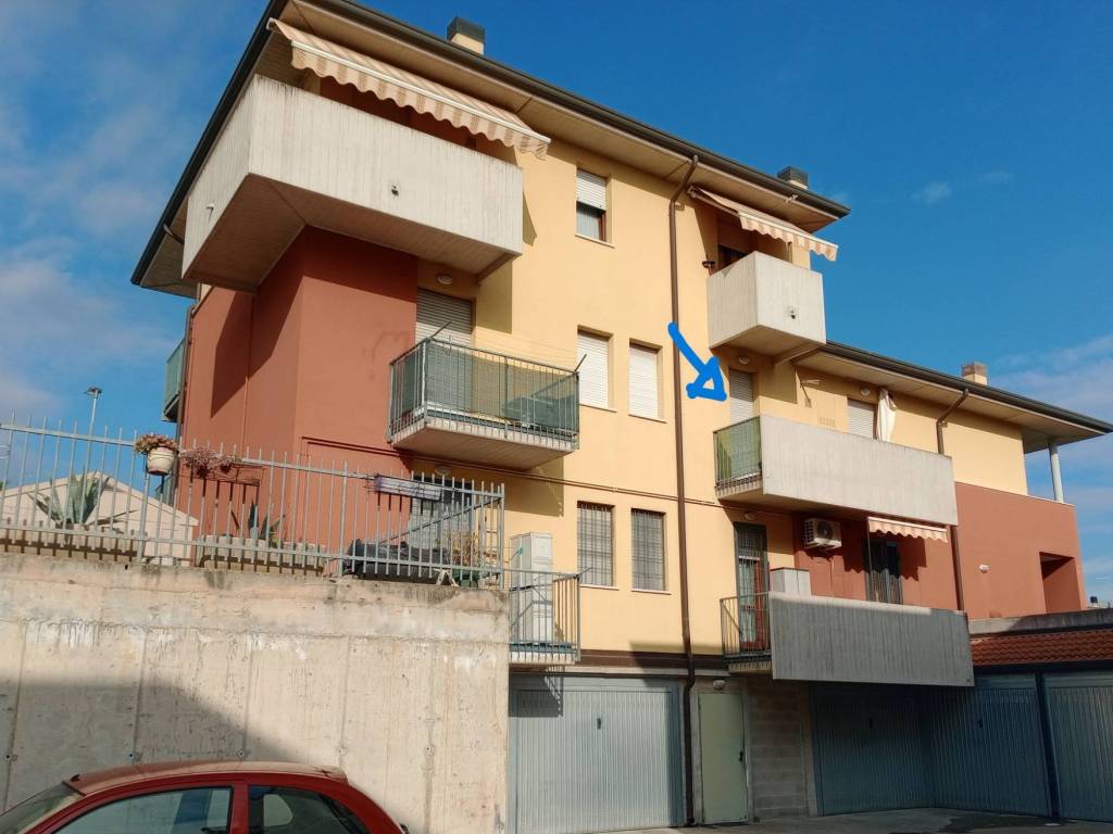Appartamento a Belfiore in Via Alcide De Gasperi - Foto 2