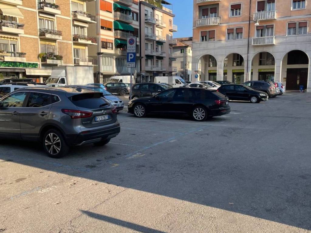 Immobile a Treviso in P.zza del Grano, 40 - Foto 2