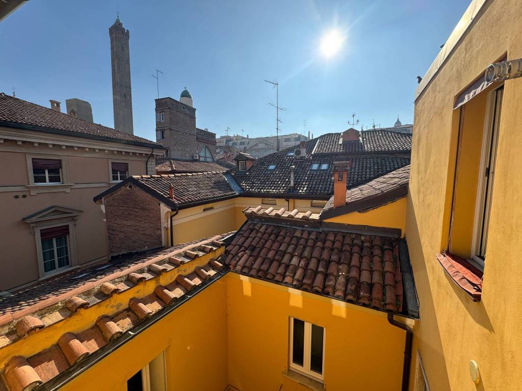 Appartamento a Bologna in Via Altabella - Foto 2