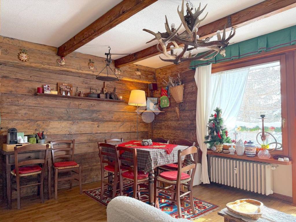 Appartamento a Sestriere in VIA LA GLEISA, 4 - Foto 2