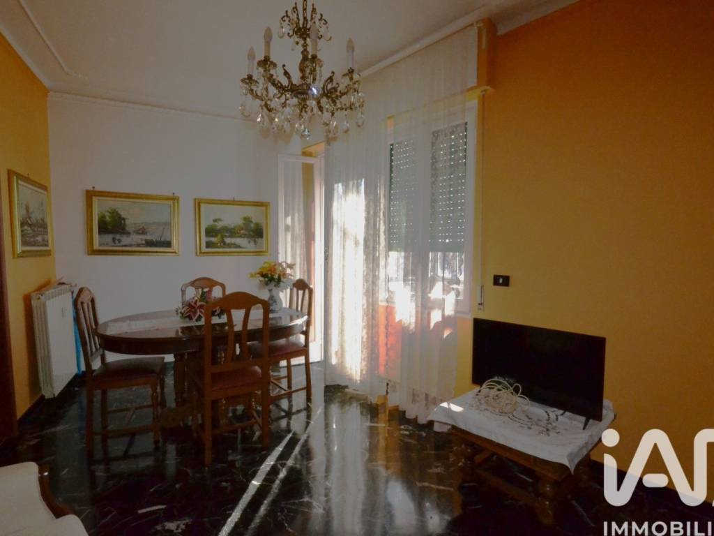 Appartamento a Genova in Via San Bartolomeo del Fossato, 125 - Foto 3