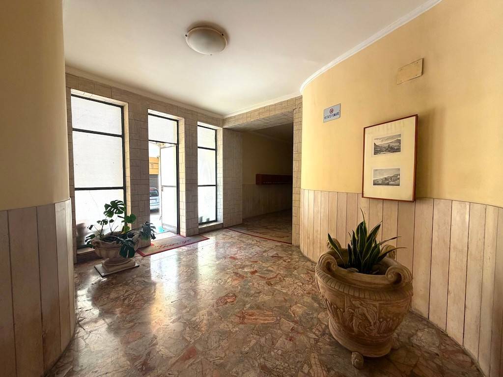 Appartamento a Portici in Via Leonardo da Vinci - Foto 4