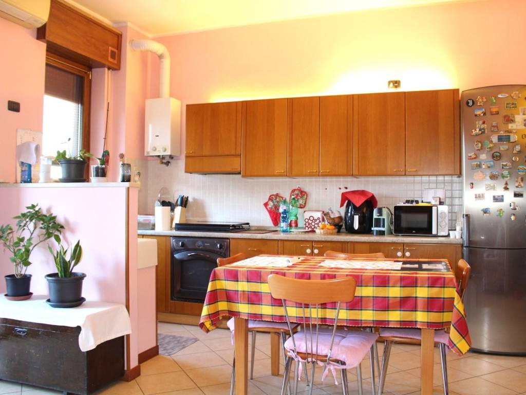 Appartamento a Verona in Via Carlo Alberto - Foto 2