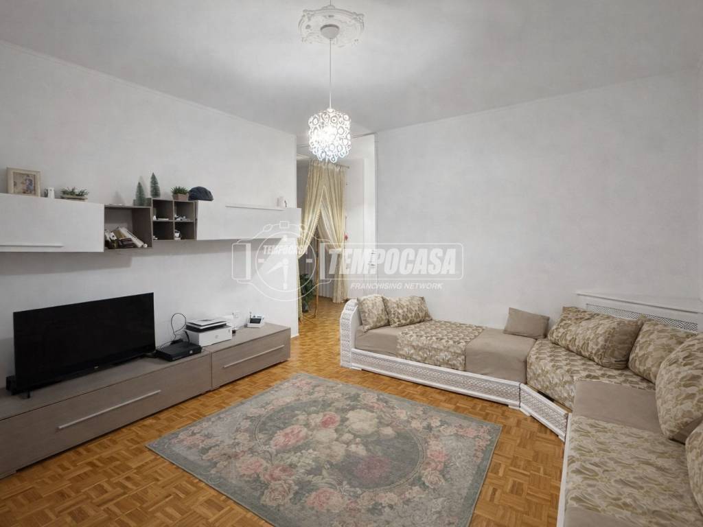 Appartamento a Merate in Via Edmondo de Amicis 5 - Foto 3