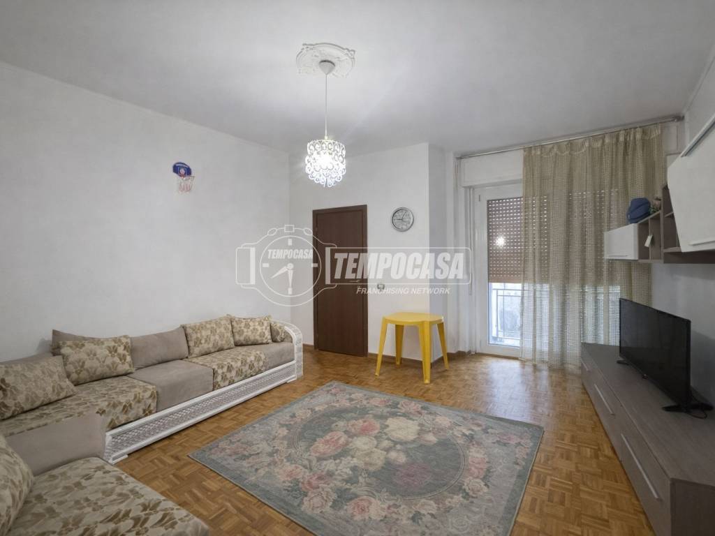 Appartamento a Merate in Via Edmondo de Amicis 5 - Foto 5