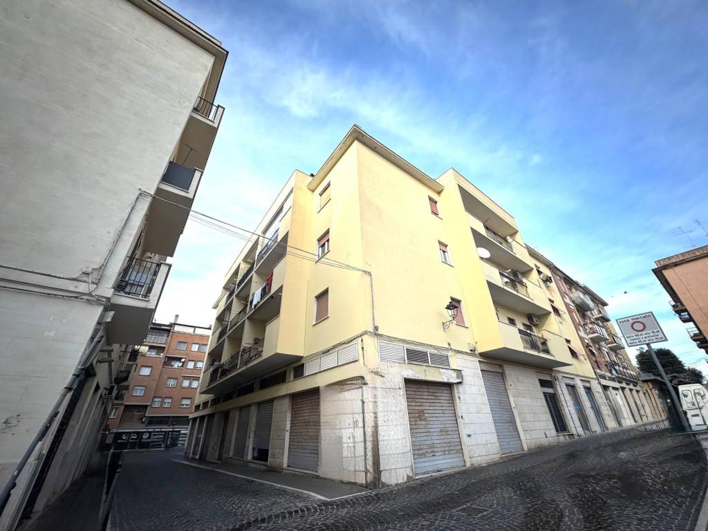 Appartamento a Civitavecchia in Via Gorizia, 7 - Foto 4