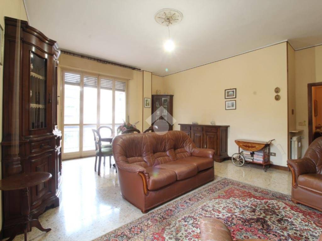 Appartamento a Reggio emilia in Via Marco Emilio Lepido, 2 - Foto 2
