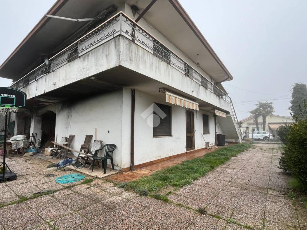 Rustico / casale a Albignasego in Via San Daniele, 16 - Foto 2