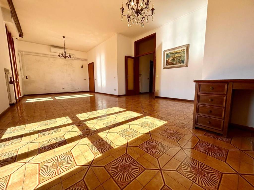 Appartamento a Empoli in Piazza A. Toscanini - Foto 2