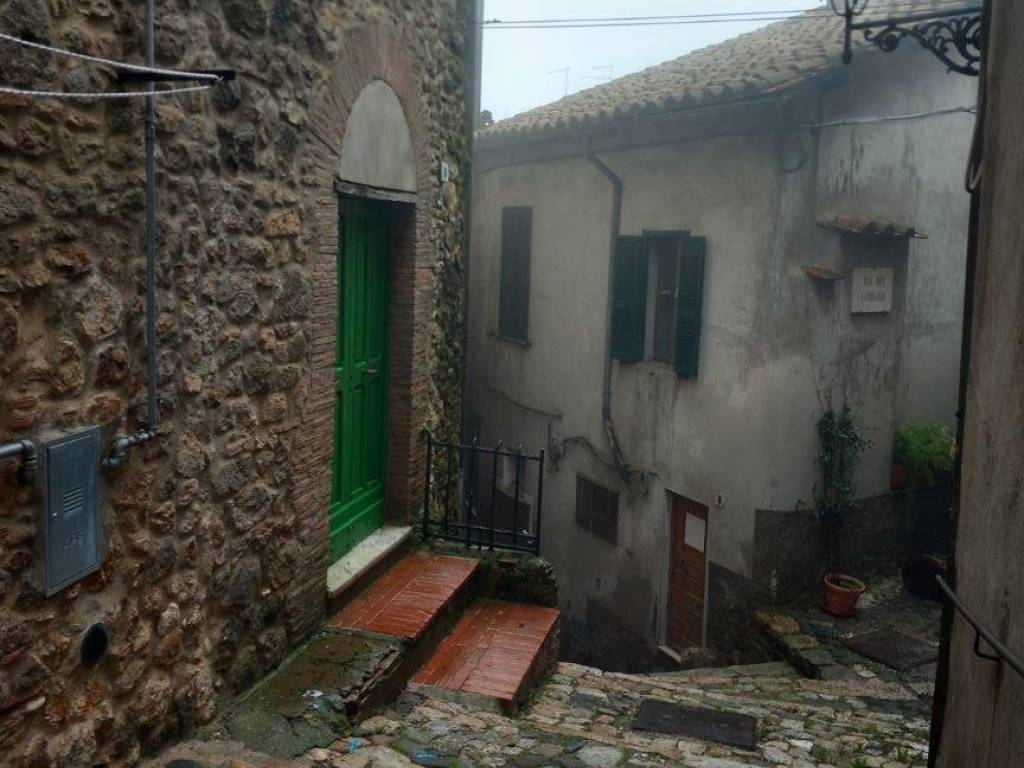 Appartamento a Tolfa in vicolo dell'ospedale - Foto 4