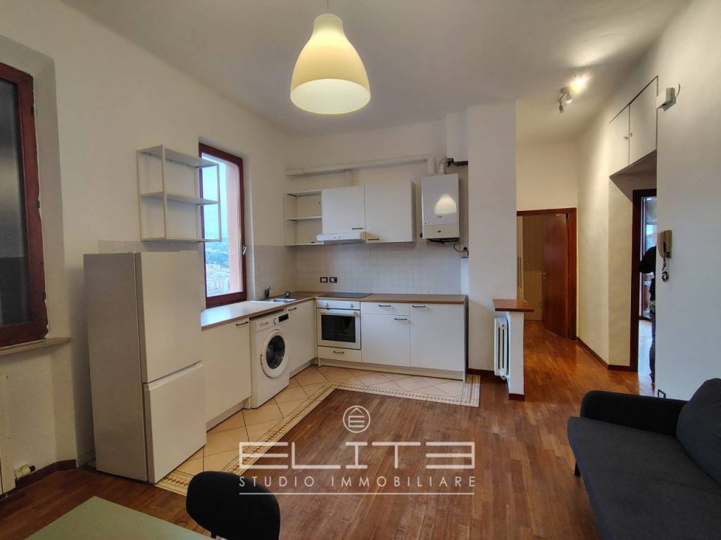 Appartamento a Ancona in Via Gioacchino Rossini - Foto 2