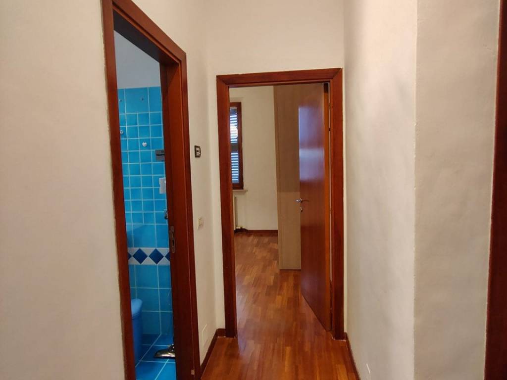 Appartamento a Ancona in Via Gioacchino Rossini - Foto 3