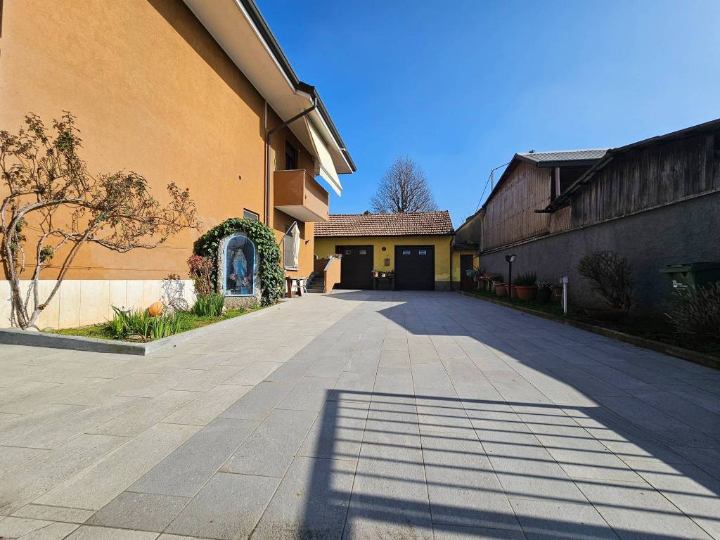 Villa a Magenta in Strada Robecco - Foto 2