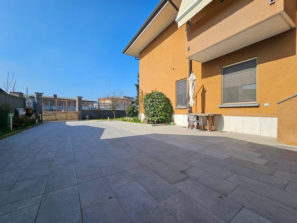 Villa a Magenta in Strada Robecco - Foto 4