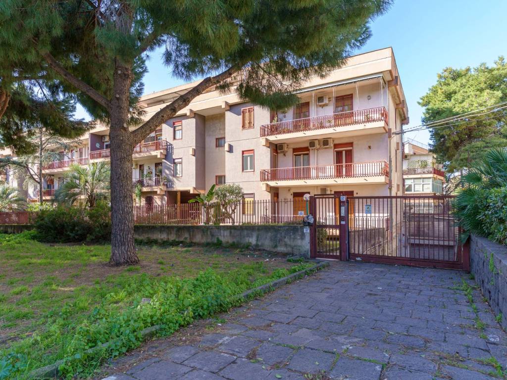 Appartamento a Catania in Via Giovanni Fattori - Foto 4