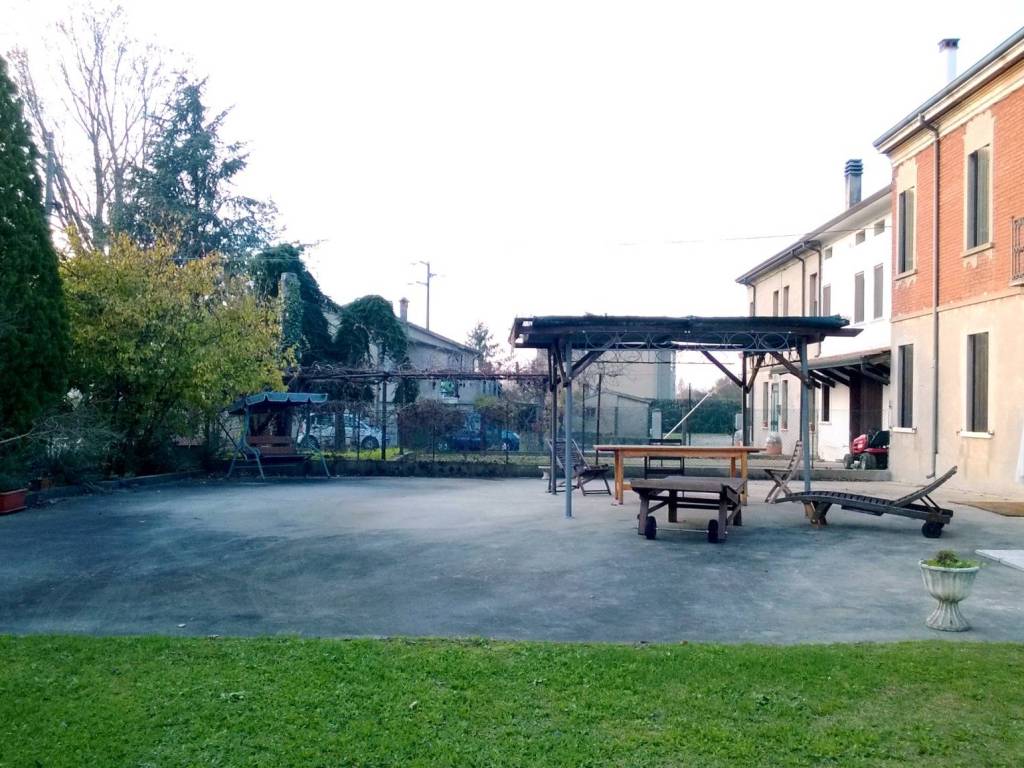 Casa indipendente a Ceneselli in Via Fratta, 118 - Foto 2