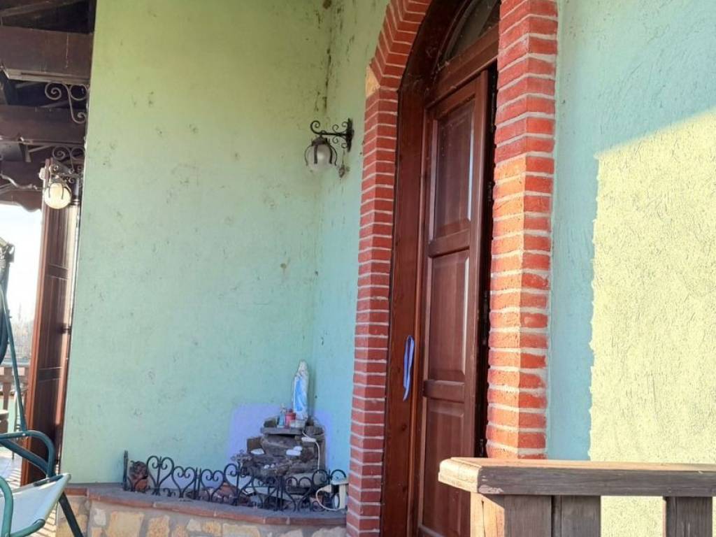Villa a Novara in Strada Provinciale di Granozzo - Foto 3