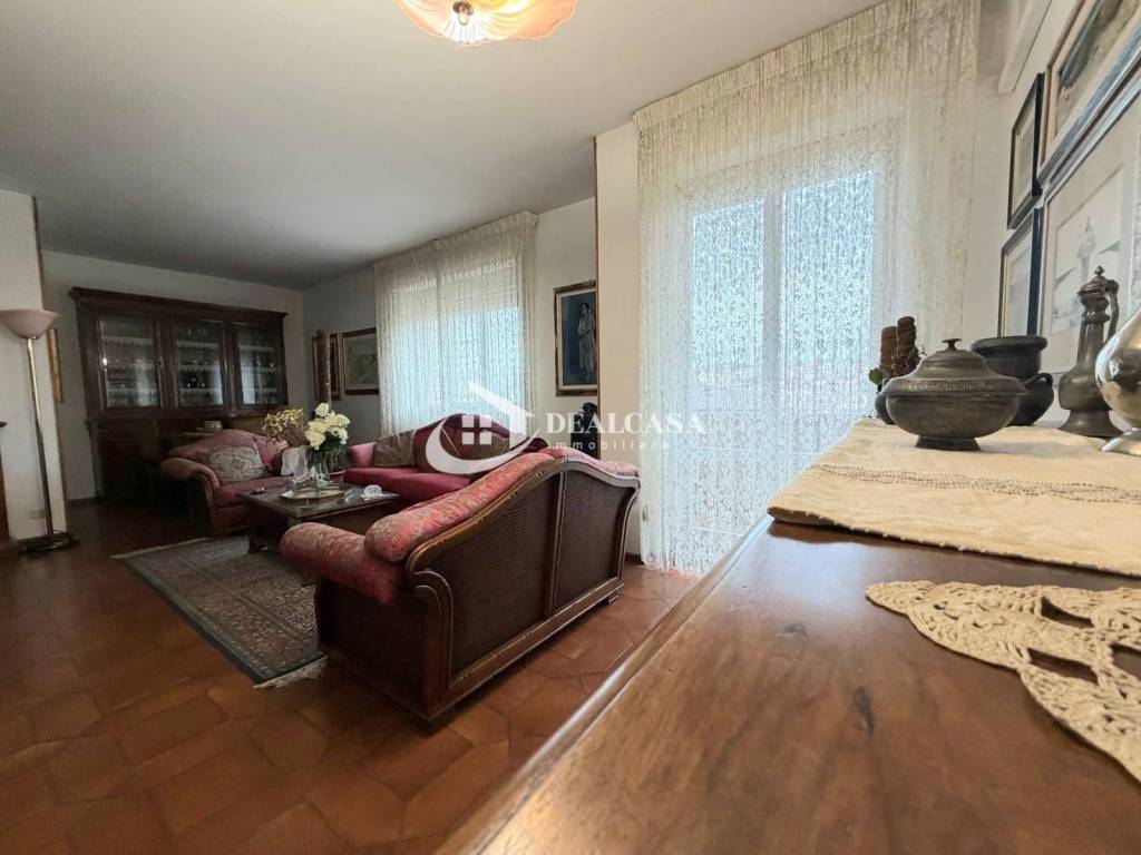 Appartamento a Nuoro in Via Monsignor Giuseppe Cogoni, 2 - Foto 3