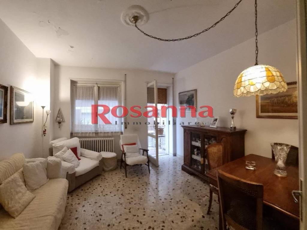 Appartamento a Livorno in Viale degli Avvalorati - Foto 2