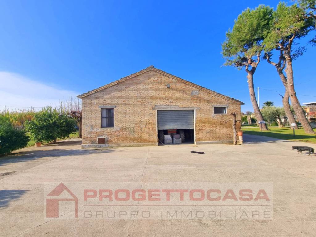 Rustico / casale a Monteprandone in Via Ottantesima Strada - Foto 5