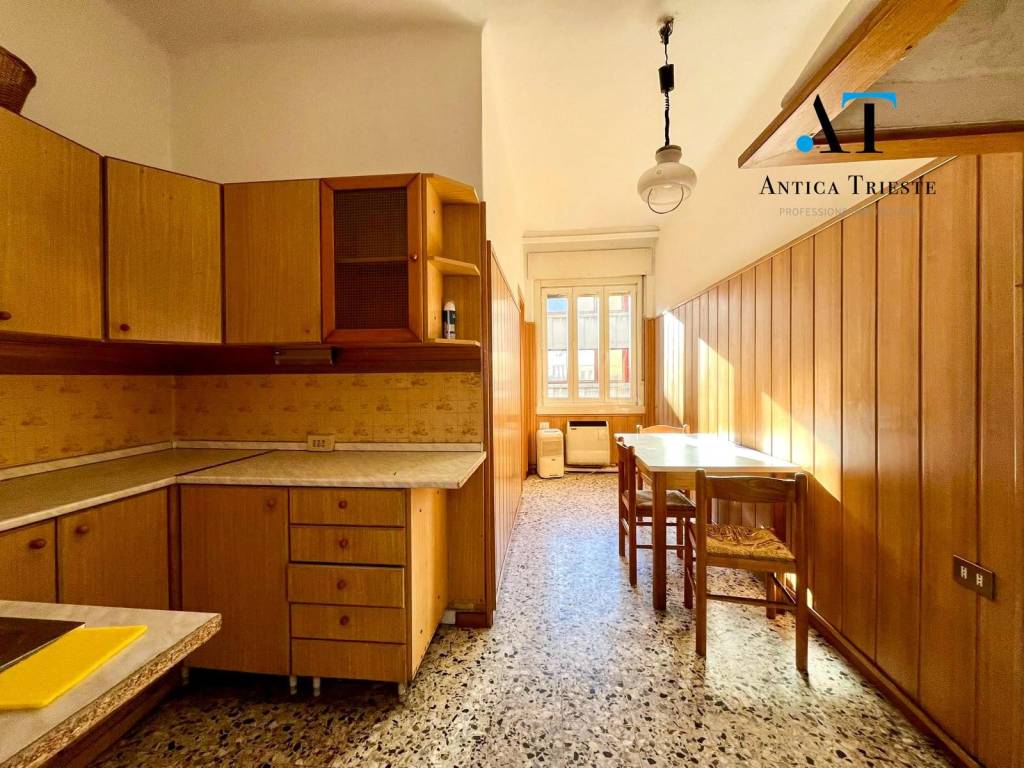 Appartamento a Trieste in Via dei Conti, 14 - Foto 2