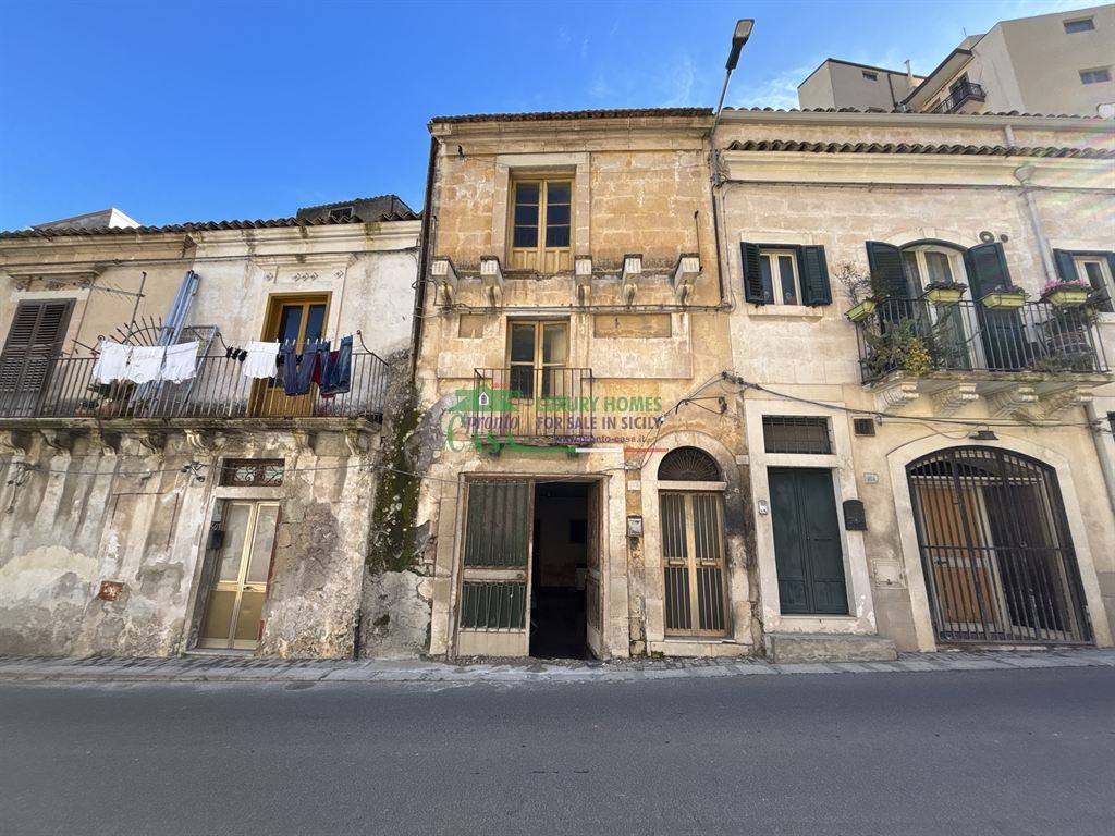 Casa indipendente a Modica in Via Tirella, 303 - Foto 2