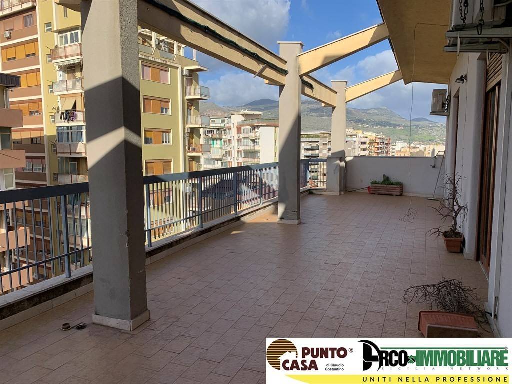 Attico / mansarda a Palermo in Via Uditore - Foto 3