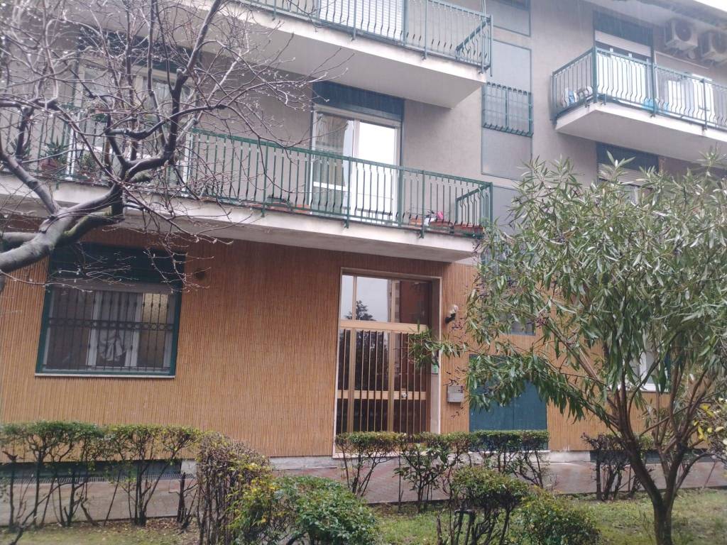 Appartamento a Cinisello balsamo in Viale Partigiani - Foto 4