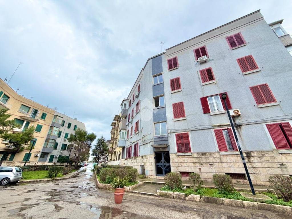 Appartamento a Bari in Via Magna Grecia - Foto 3