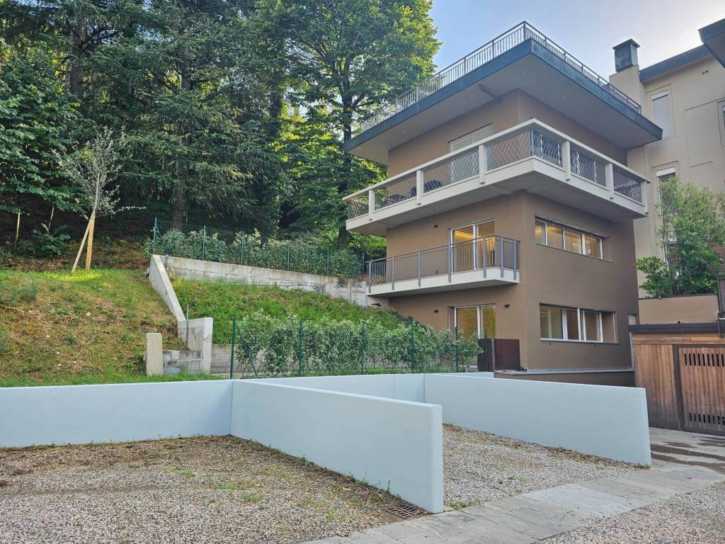 Appartamento a Bologna in Via di Monte Donato - Foto 2