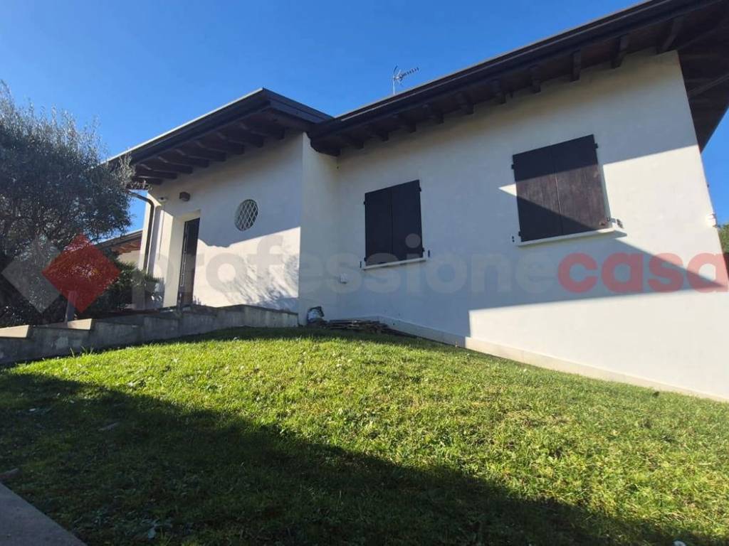 Villa a Parabiago in via sant'antonio, 75 - Foto 3