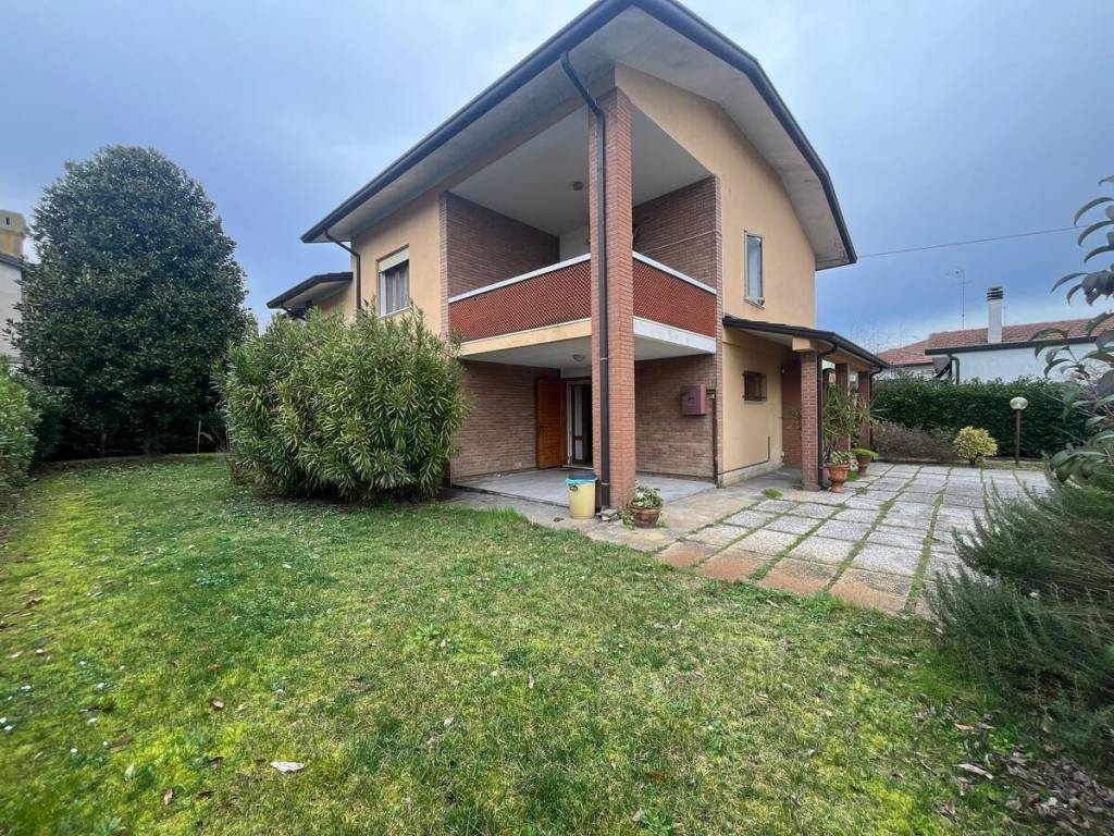 Villa a Porto viro in Via Nello Fregnan, 14 - Foto 3
