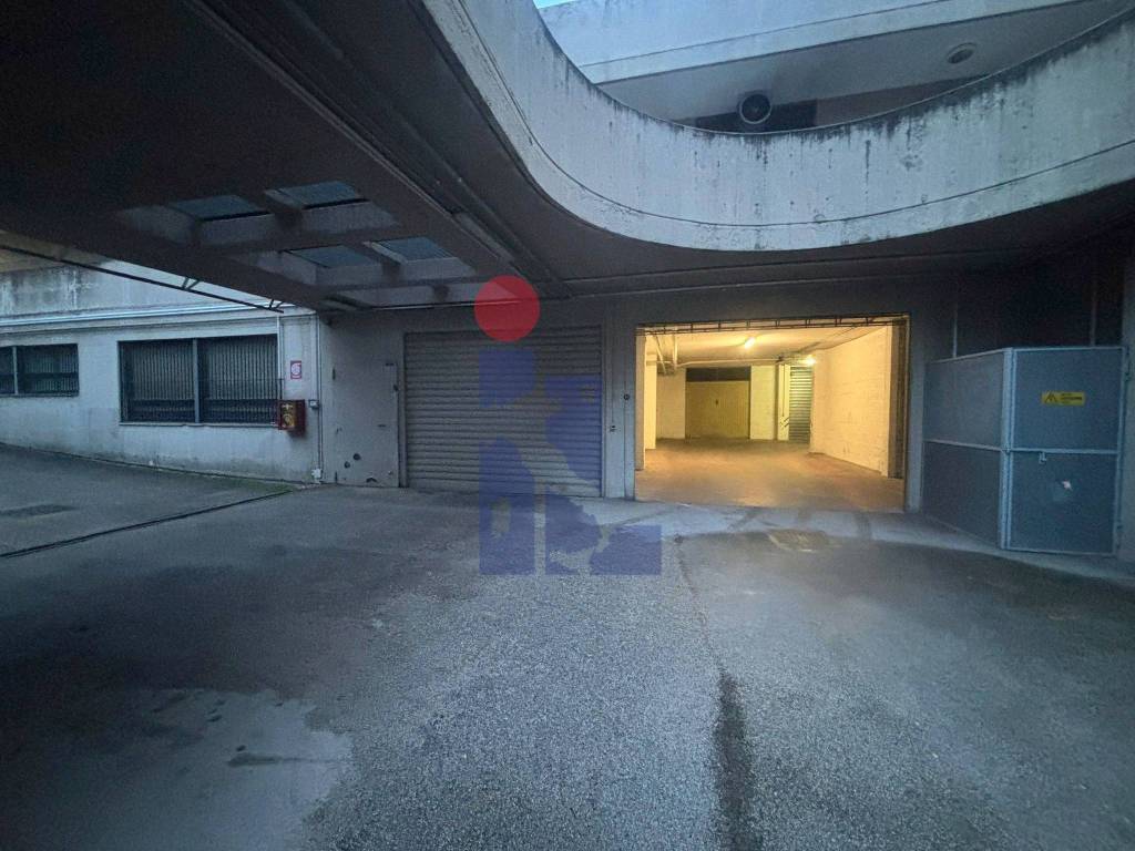 Box / garage a Latina in Via degli Ernici - Foto 2