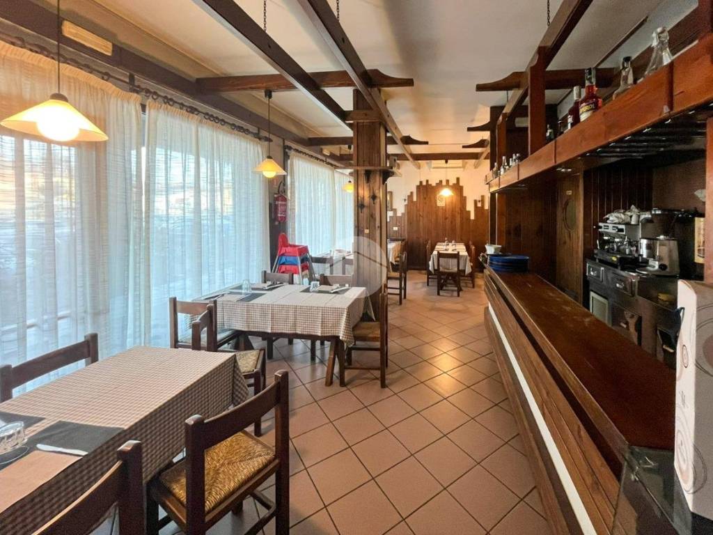 Immobile a Castel goffredo in Piazza Martiri della Liberazione - Foto 3