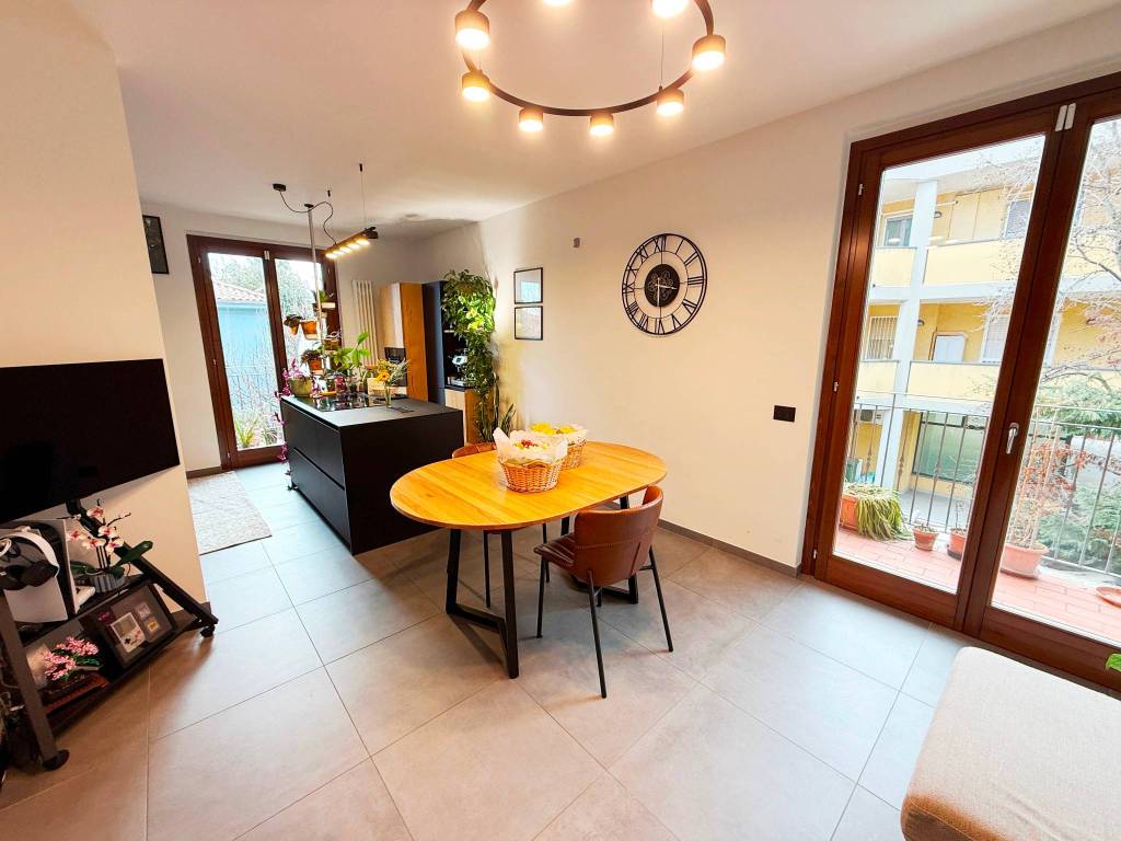 Appartamento a Gerenzano in Via Gian Pietro Clerici - Foto 2