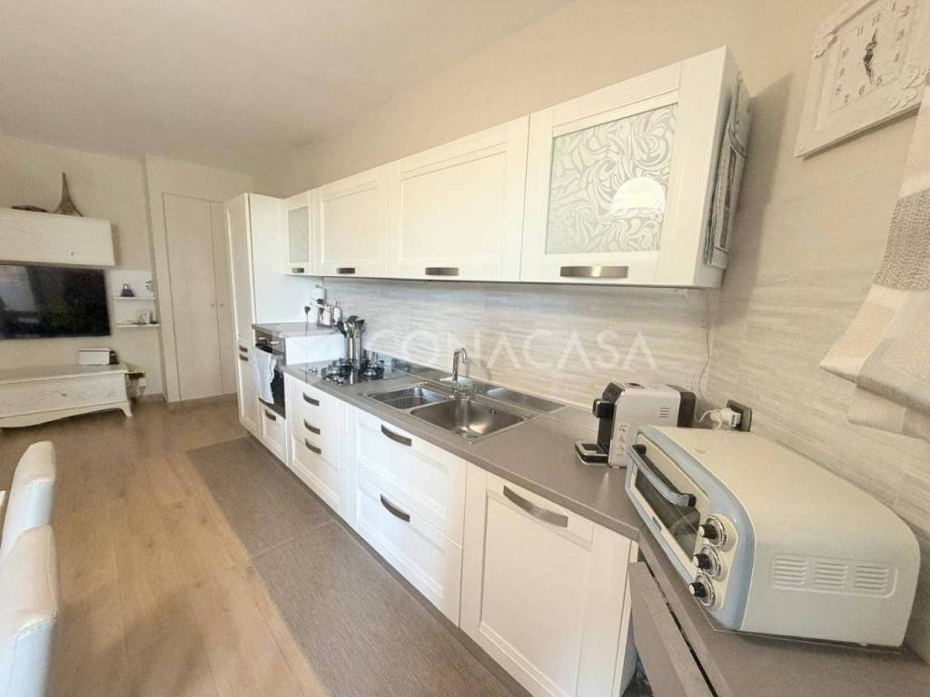 Appartamento a Bari in Via Silvestro Sasso, 4 - Foto 4