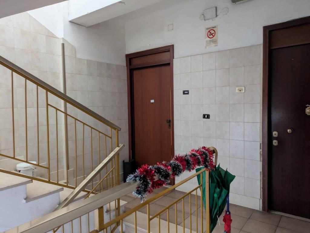 Appartamento a Taranto in Via Generale Giuseppe Messina, 87 - Foto 3